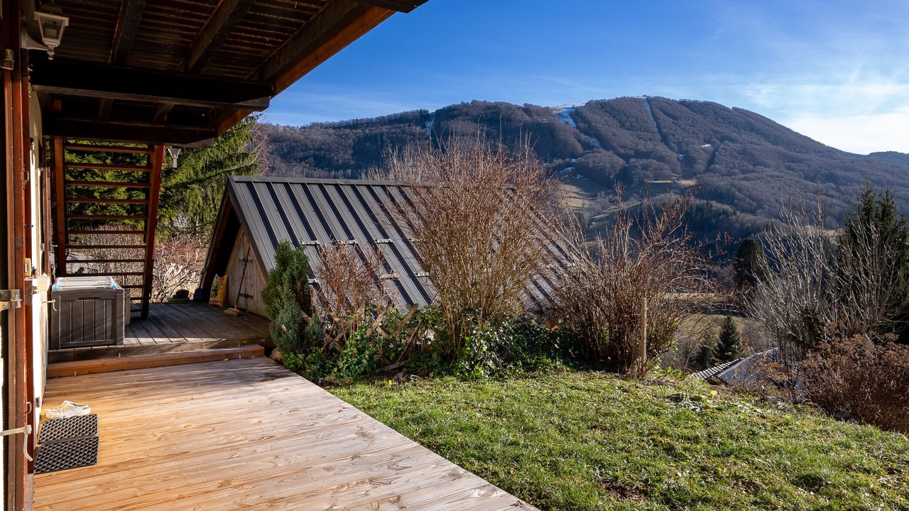Photo of Patio Balcony in Aillon-le-Jerune