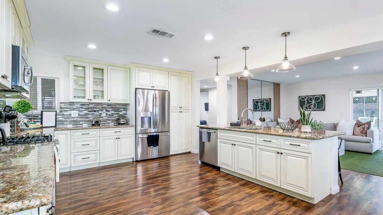 Photo of Kitchen in Midway City
