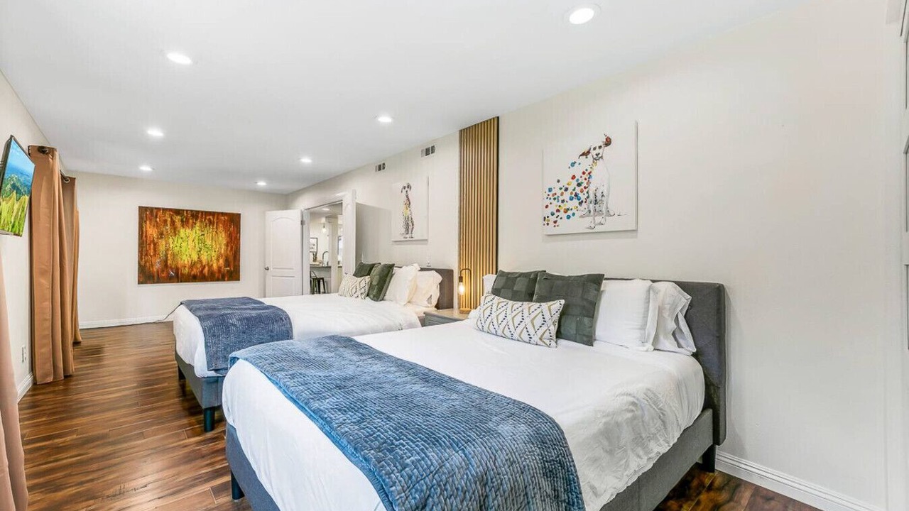 Photo of Bedroom in Midway City