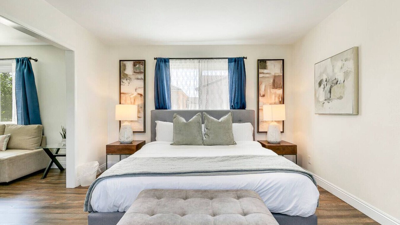Photo of Bedroom in Midway City