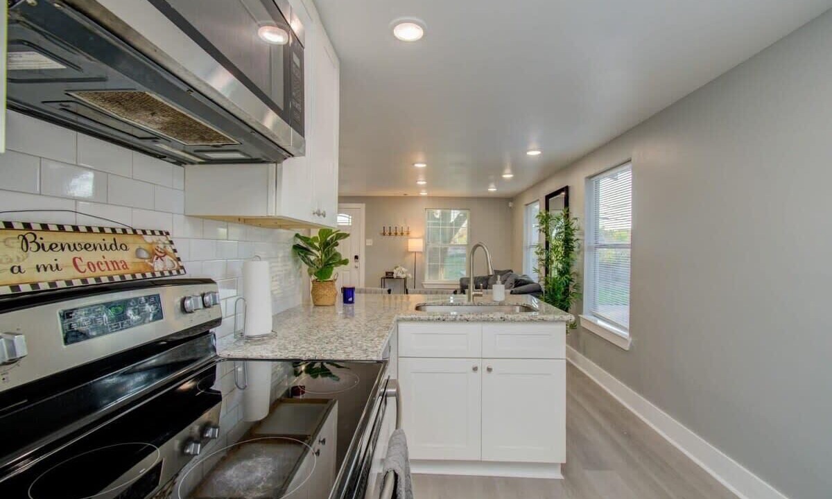 Photo of Kitchen in Greater East End