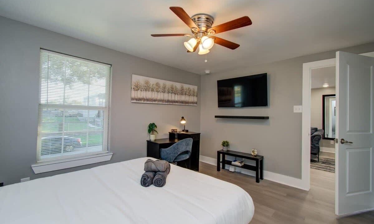 Photo of Bedroom in Greater East End