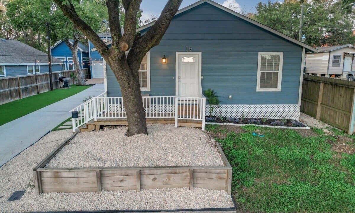 Photo of Bathroom in Greater East End