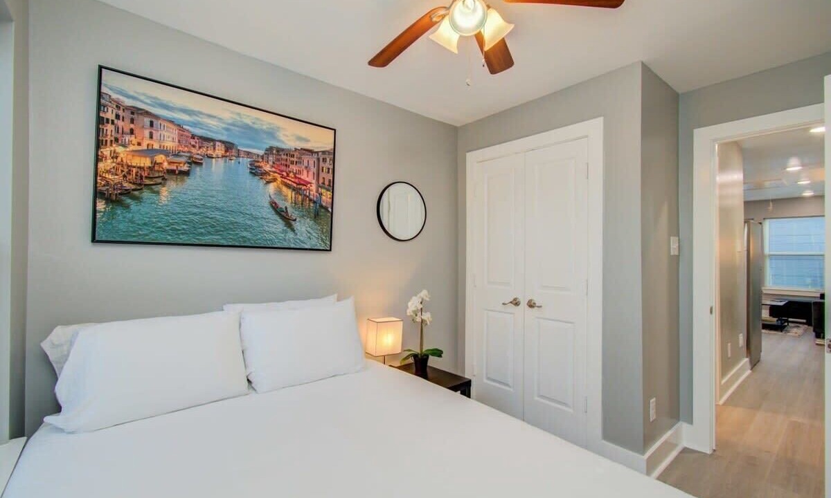 Photo of Bedroom in Greater East End