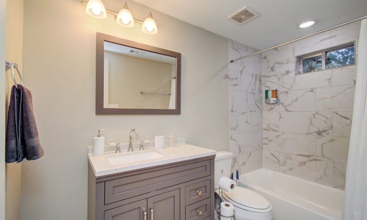 Photo of Bathroom in Greater East End