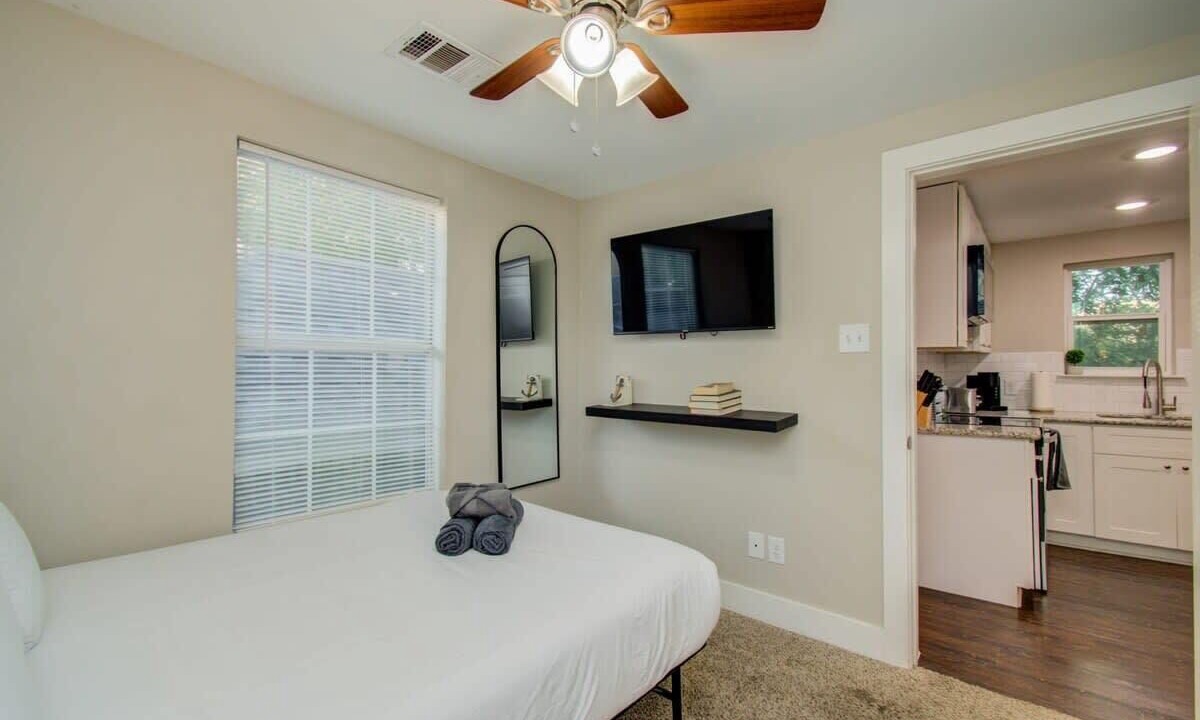 Photo of Bedroom in Greater East End