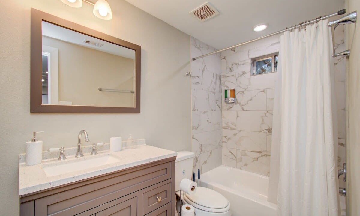 Photo of Bathroom in Greater East End