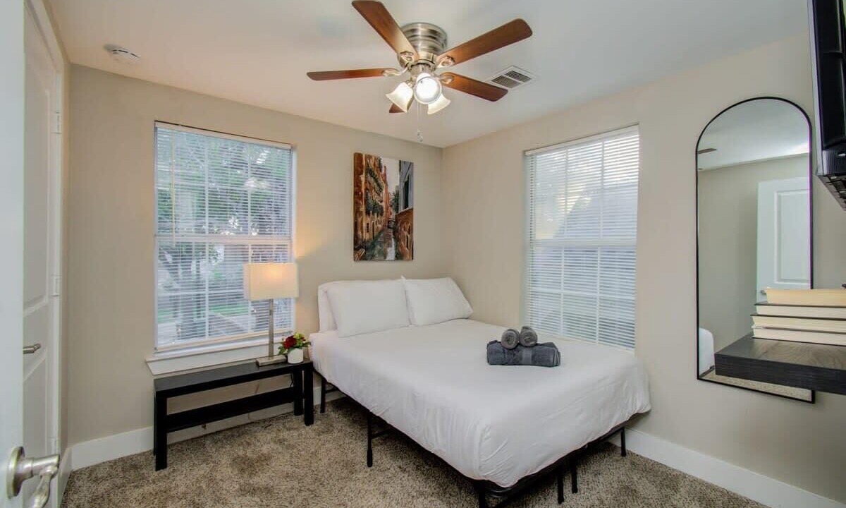 Photo of Bedroom in Greater East End