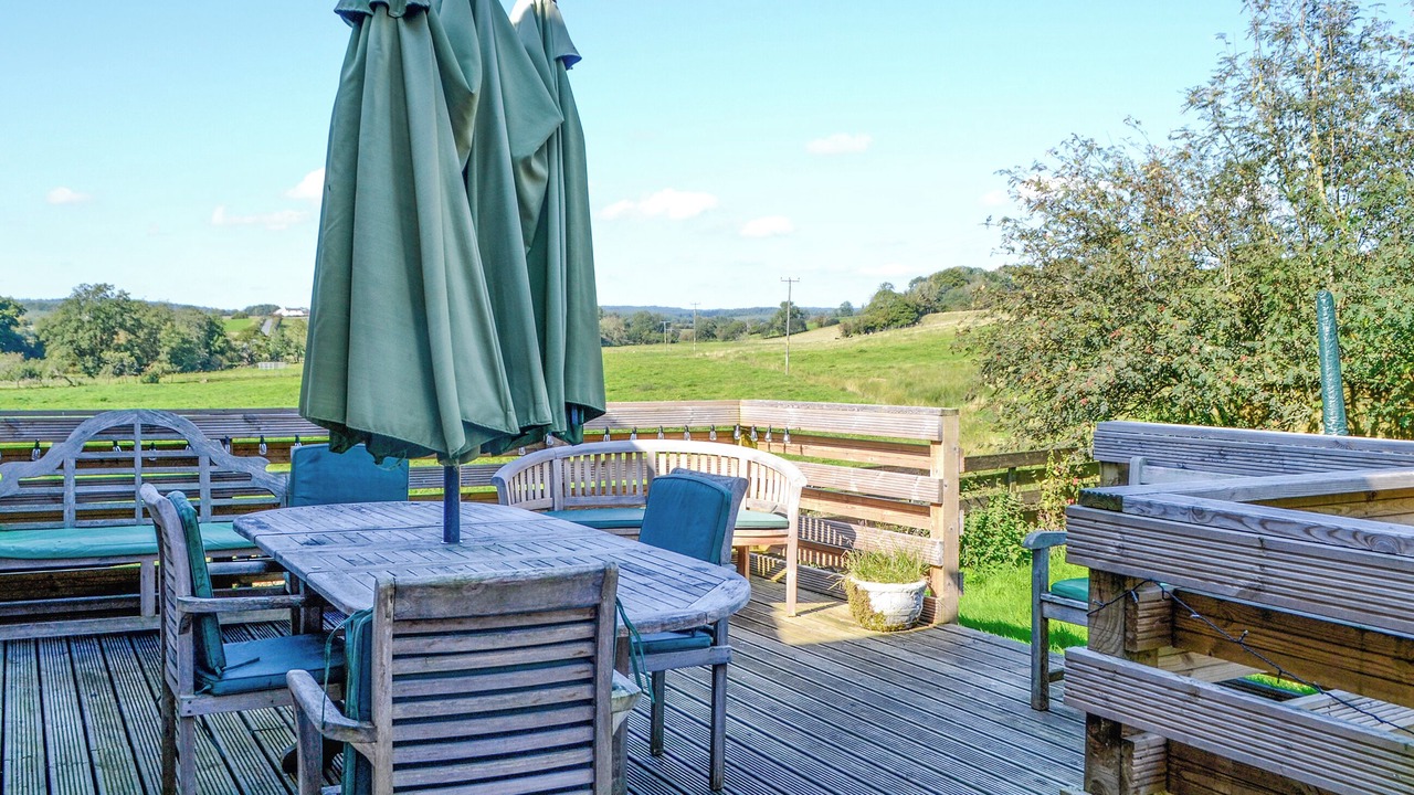 Photo of Others in Wing