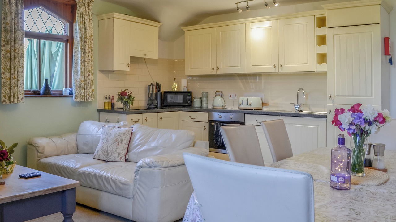 Photo of Others in Wing