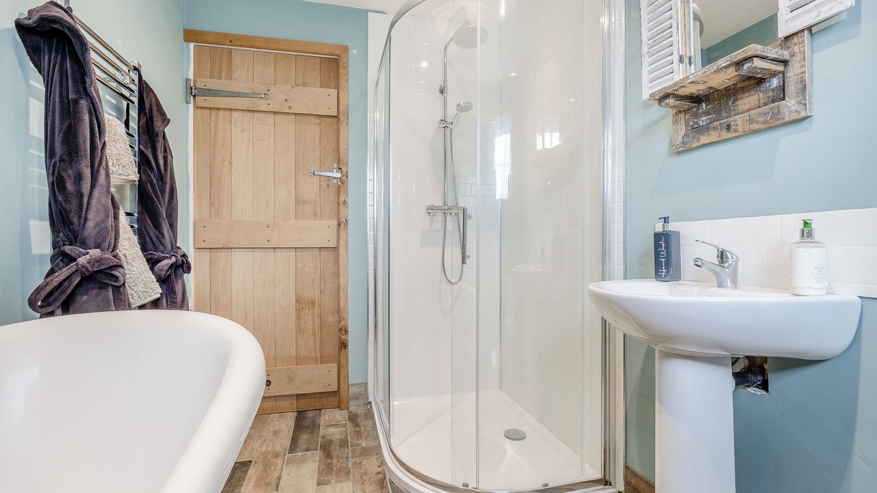 Photo of Bathroom in Alford