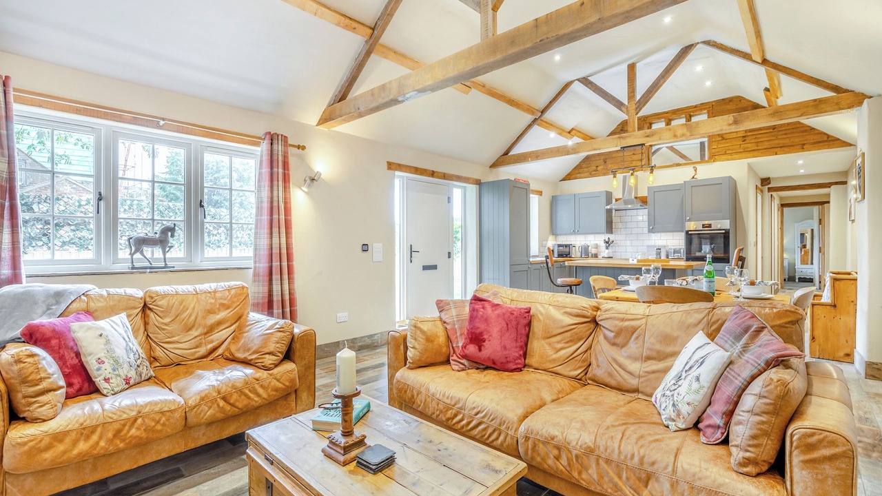 Photo of Others in Alford