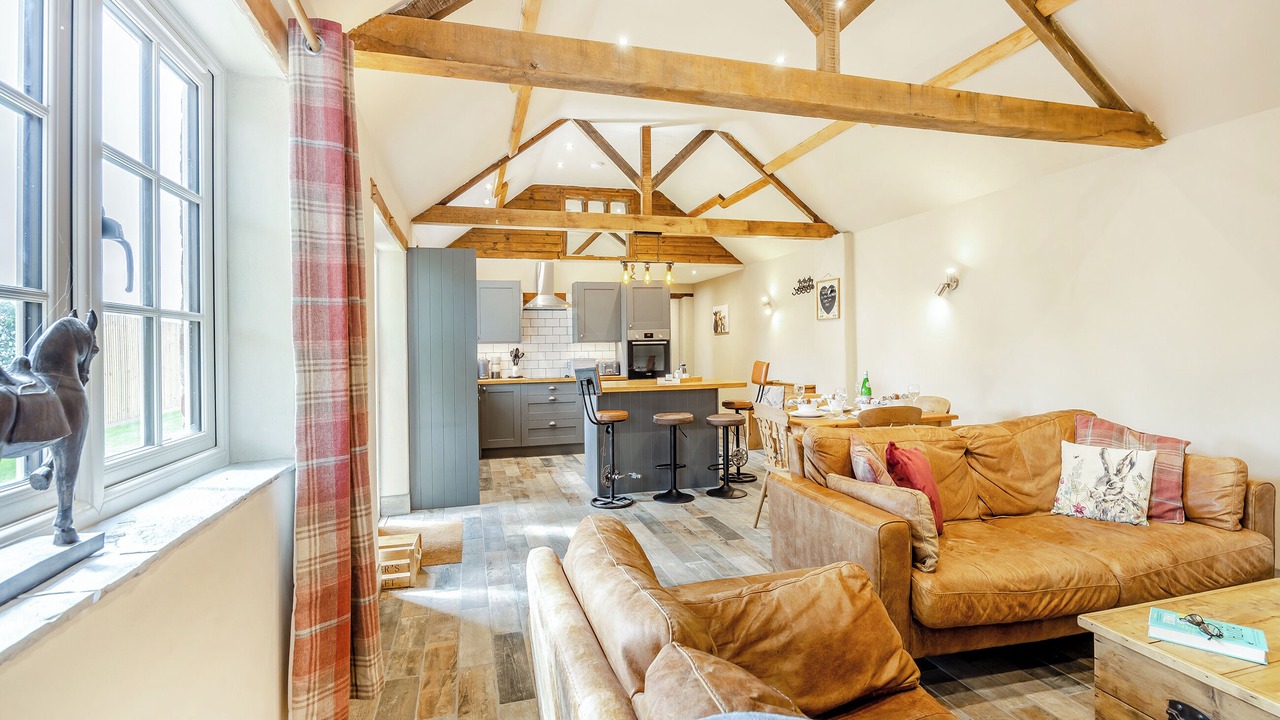 Photo of Others in Alford