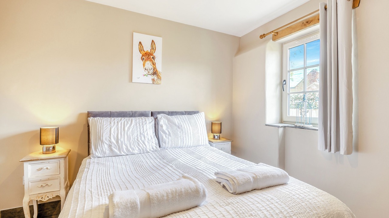 Photo of Others in Alford