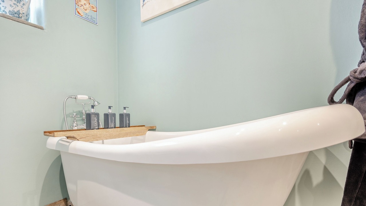 Photo of Bathroom in Alford