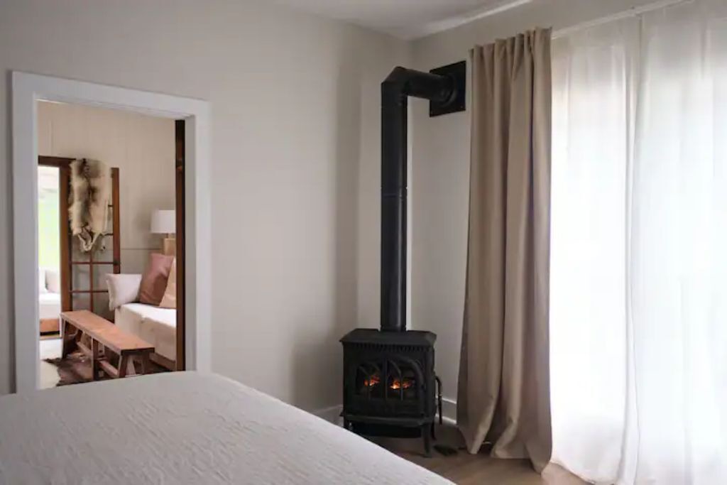 Photo of Bedroom in Deadwood