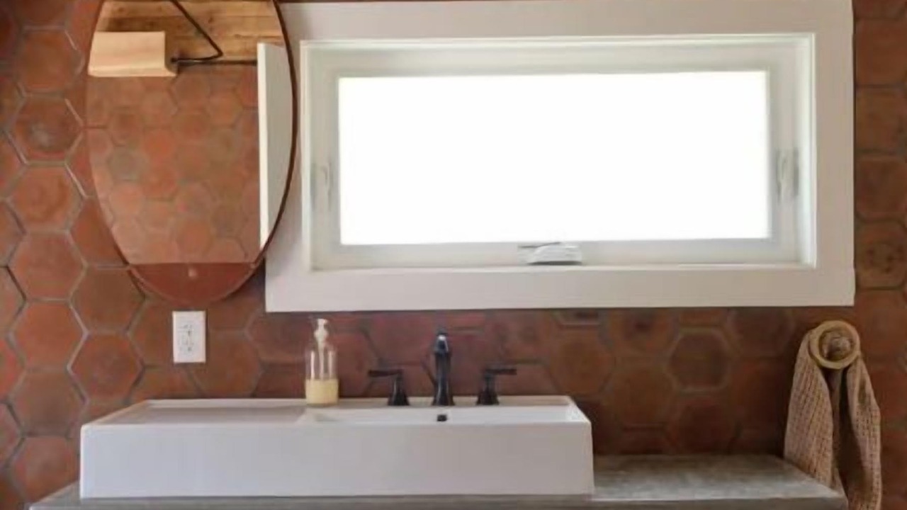 Photo of Bathroom in Deadwood