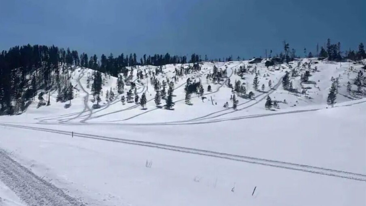 Photo of Others in Deadwood