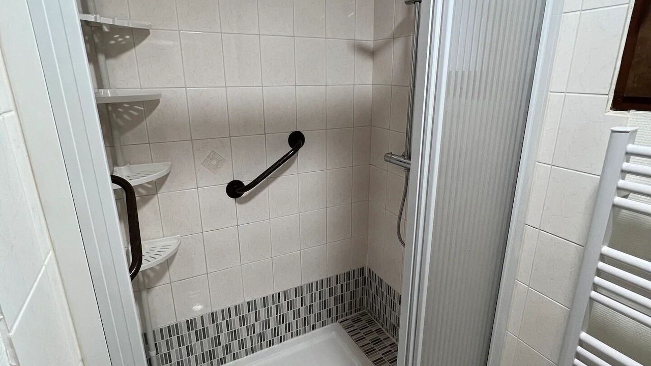 Photo of Bathroom in Virazeil