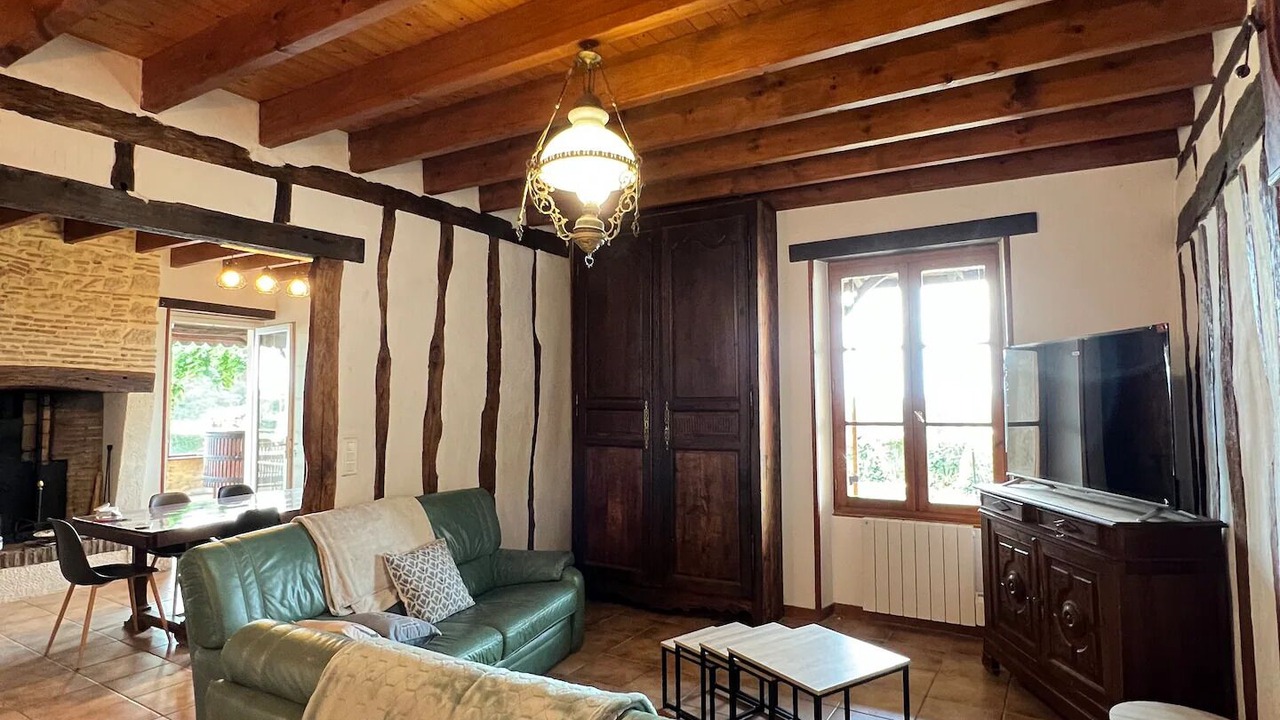 Photo of Livingroom in Virazeil