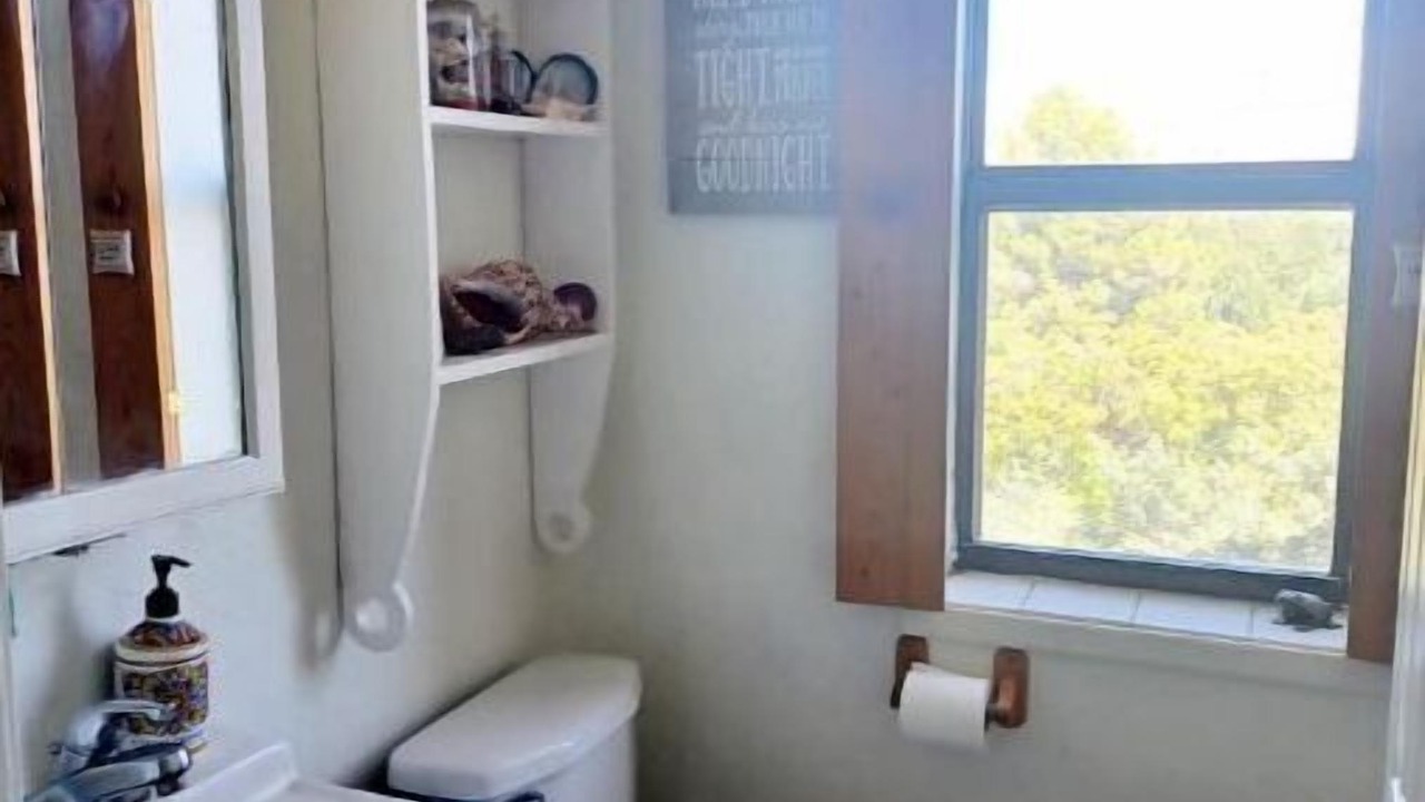 Photo of Bathroom in Camp Verde