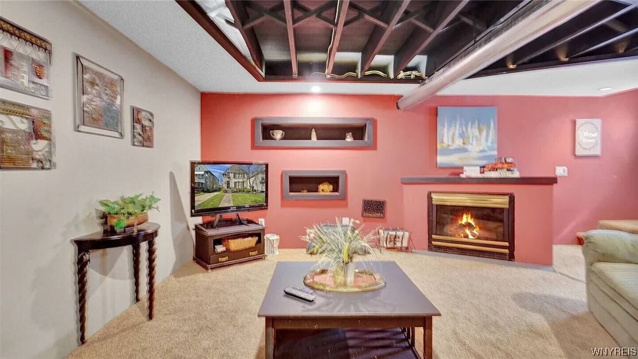 Photo of Livingroom in North Buffalo