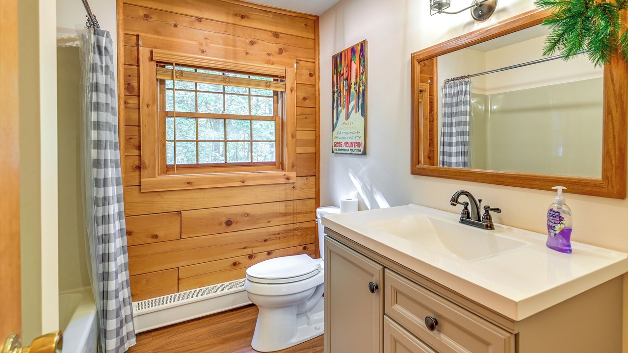 Photo of Bathroom in North Creek