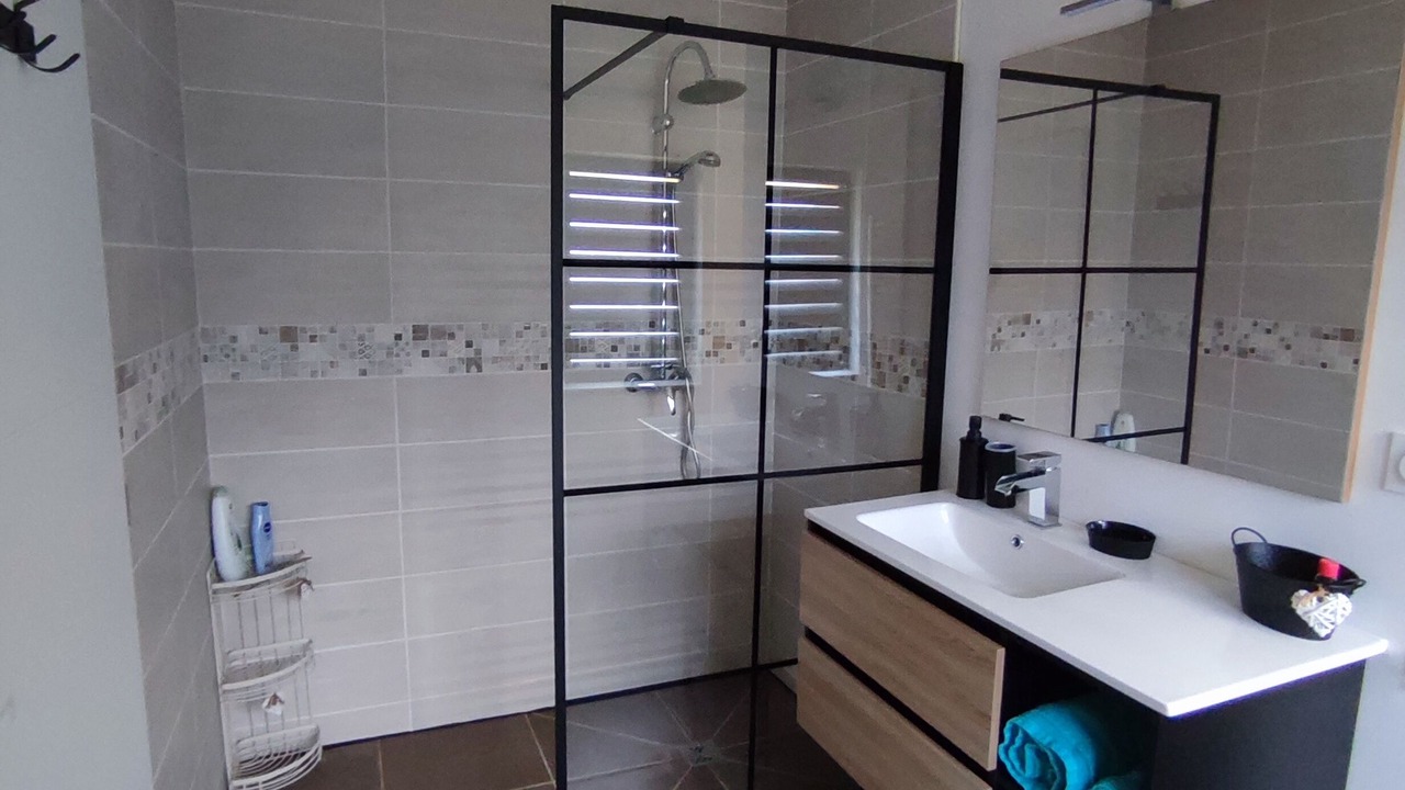 Photo of Bathroom in Gouy-Servins