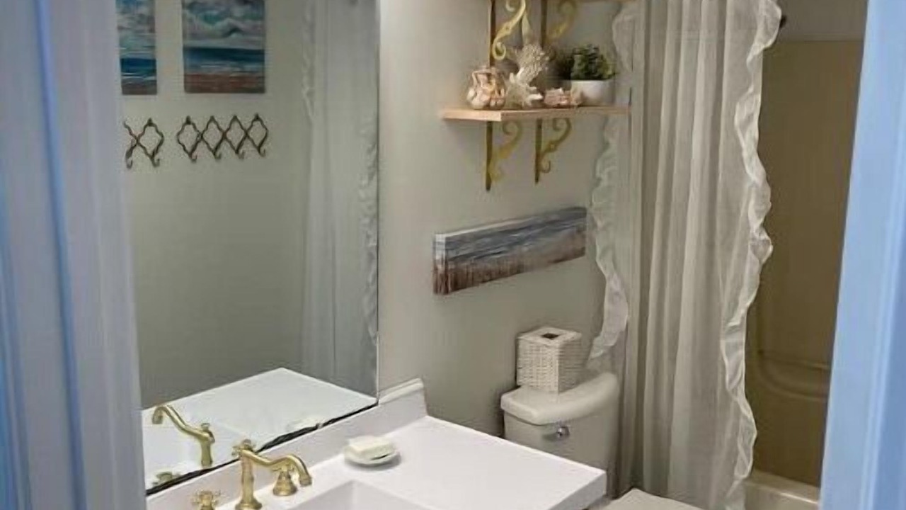 Photo of Bathroom in Wheeler