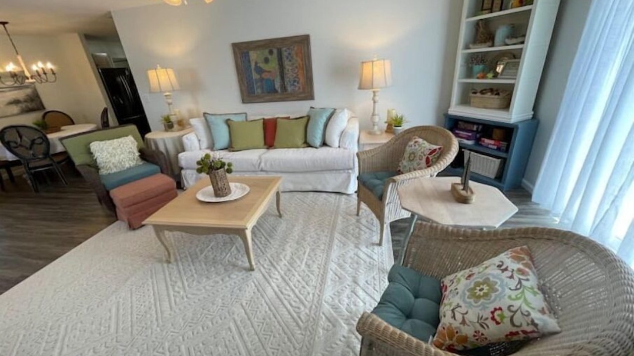 Photo of Livingroom in Wheeler