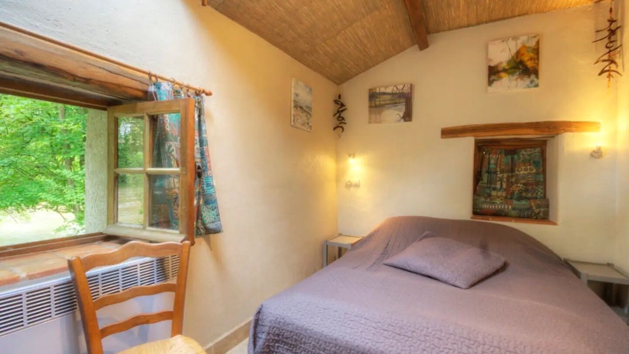Photo of Bedroom in Buffon