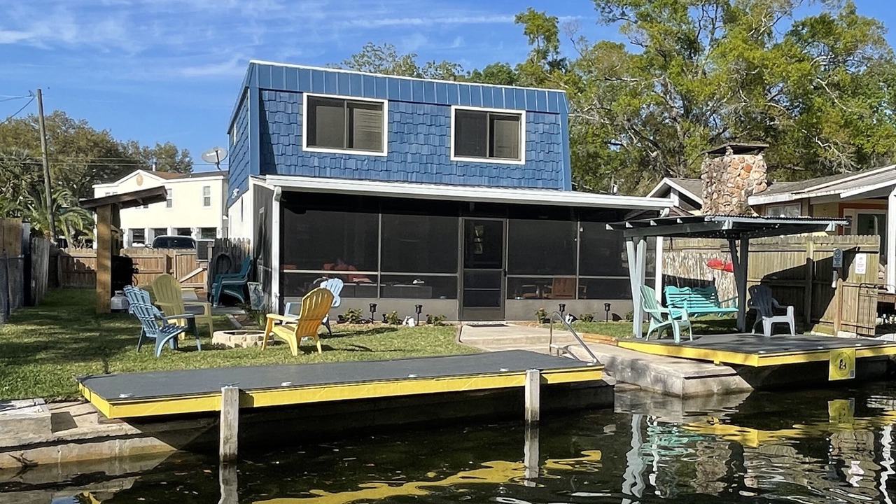 Photo of Outdoor in Weeki Wachee Gardens
