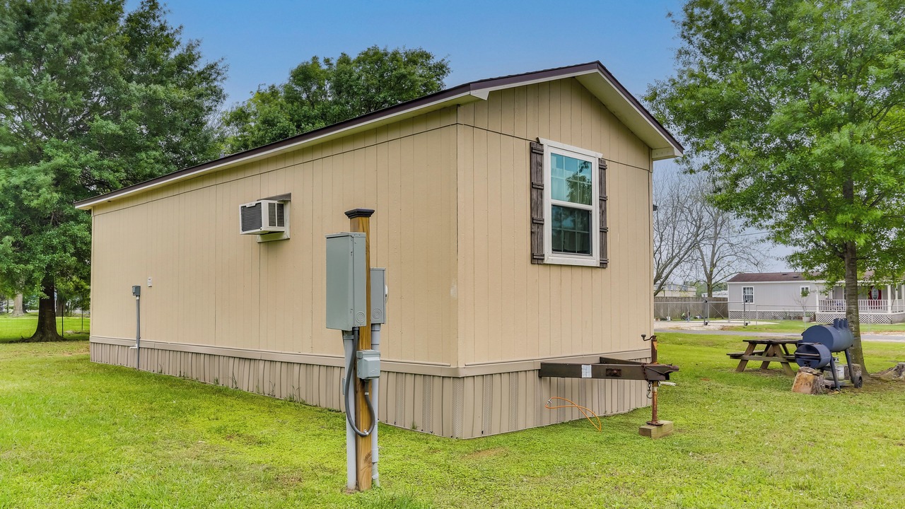 Photo of Outdoor in Winnie
