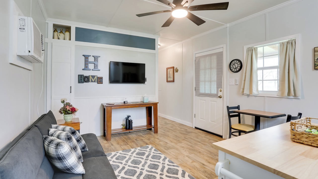 Photo of Livingroom in Winnie