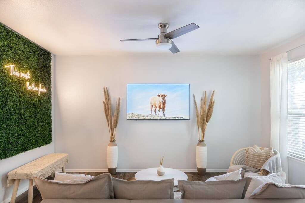Photo of Bedroom in North San Antonio - SAT