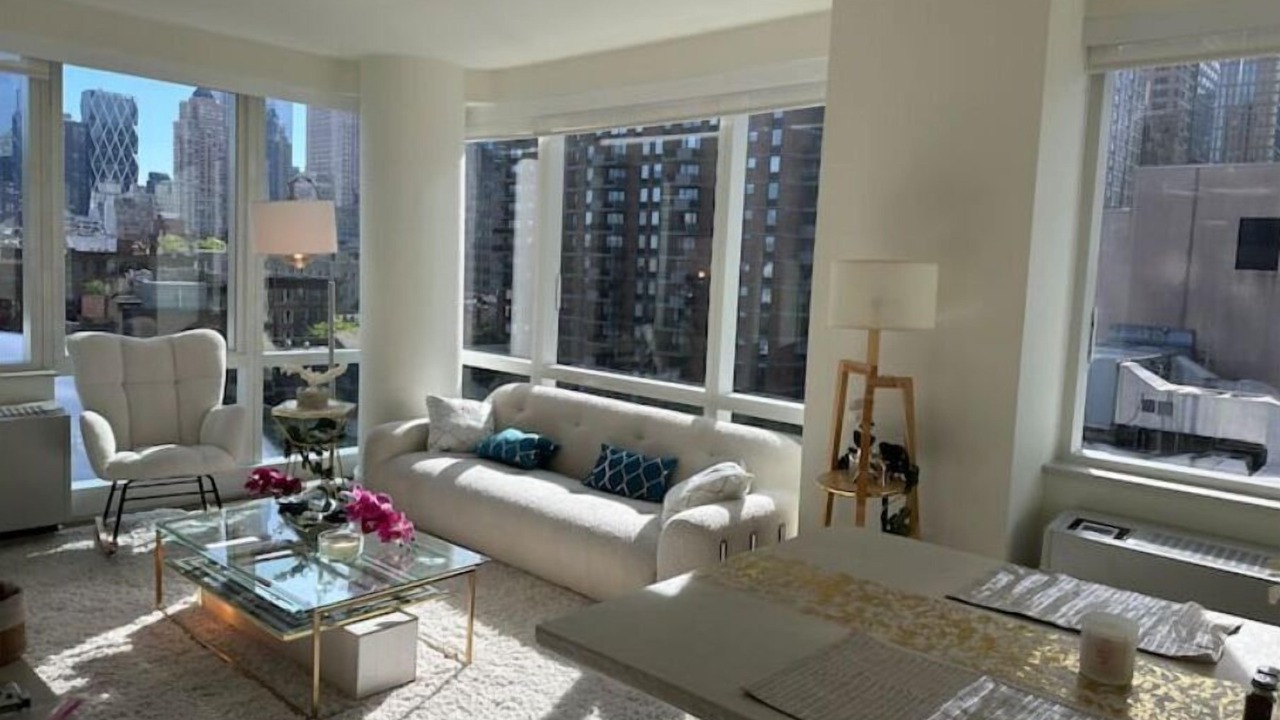 Photo of Livingroom in Central New York City