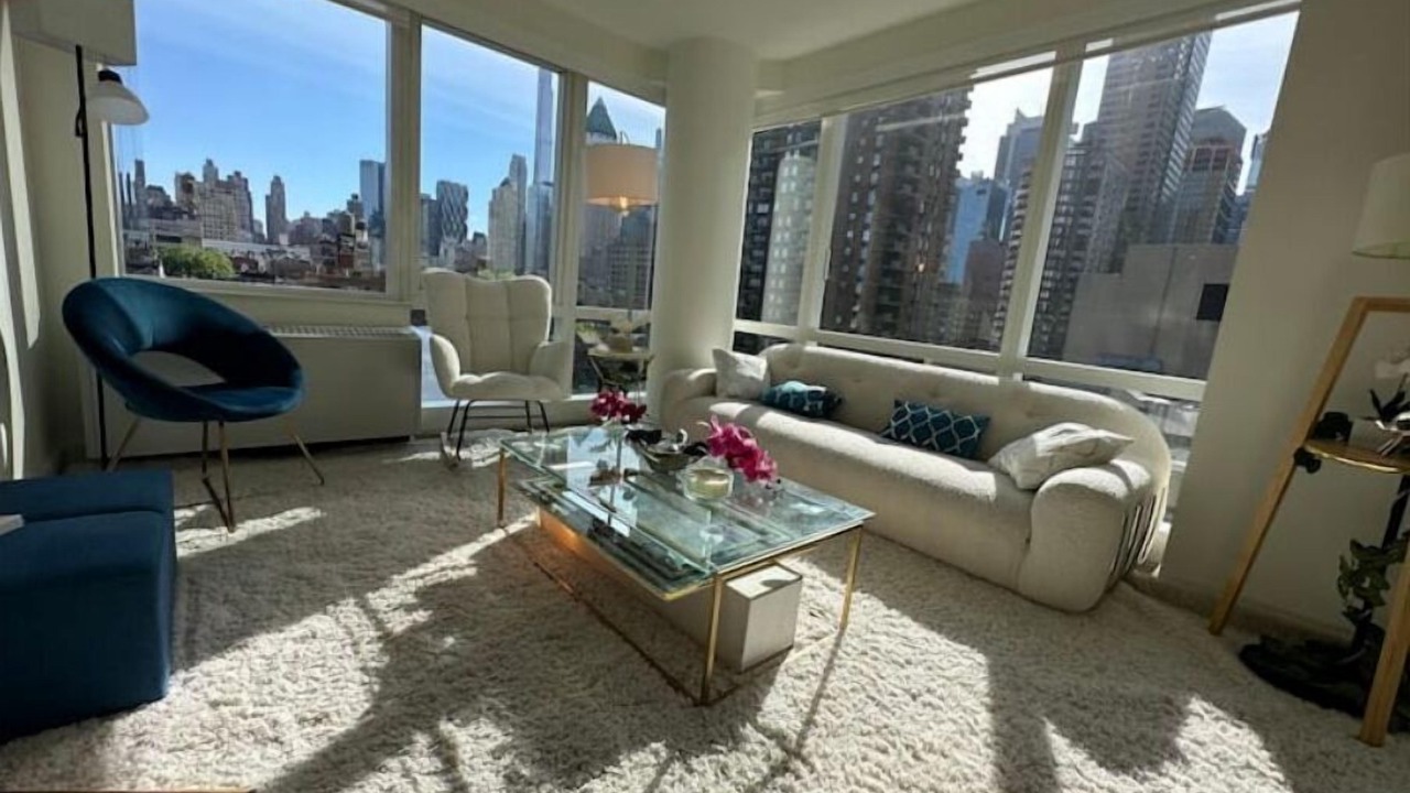 Photo of Livingroom in Central New York City