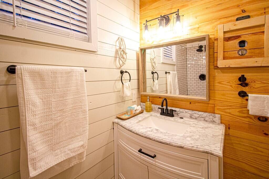 Photo of Bathroom in Columbia