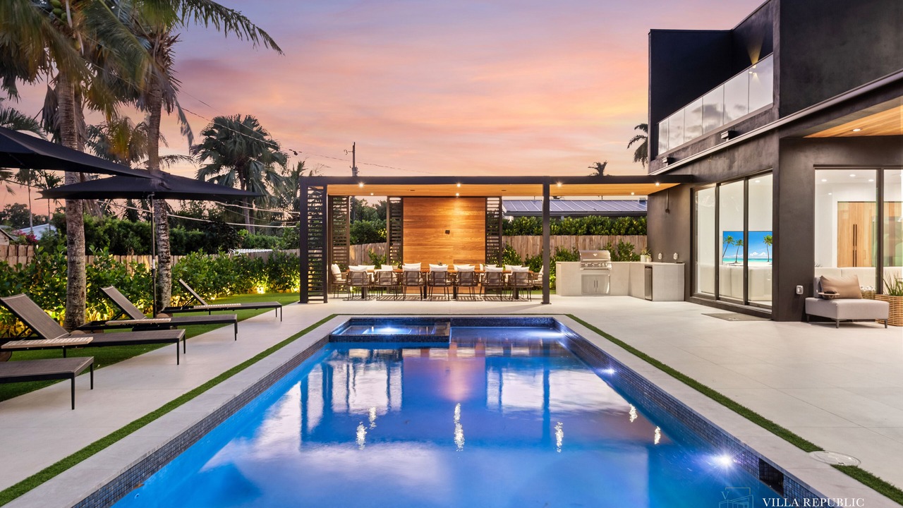 Photo of Outdoor in North Miami Beach