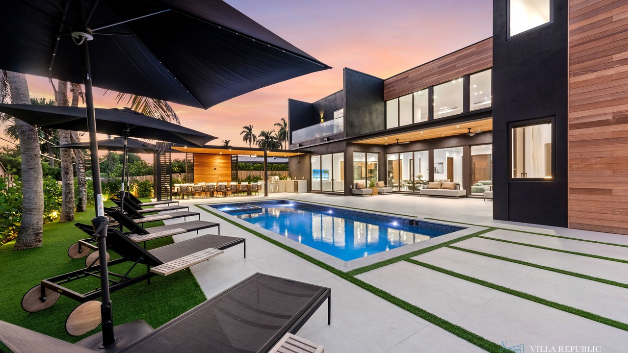 Photo of Outdoor in North Miami Beach