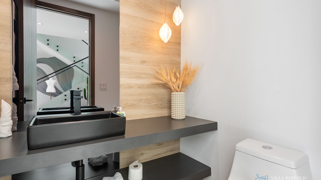 Photo of Bathroom in North Miami Beach