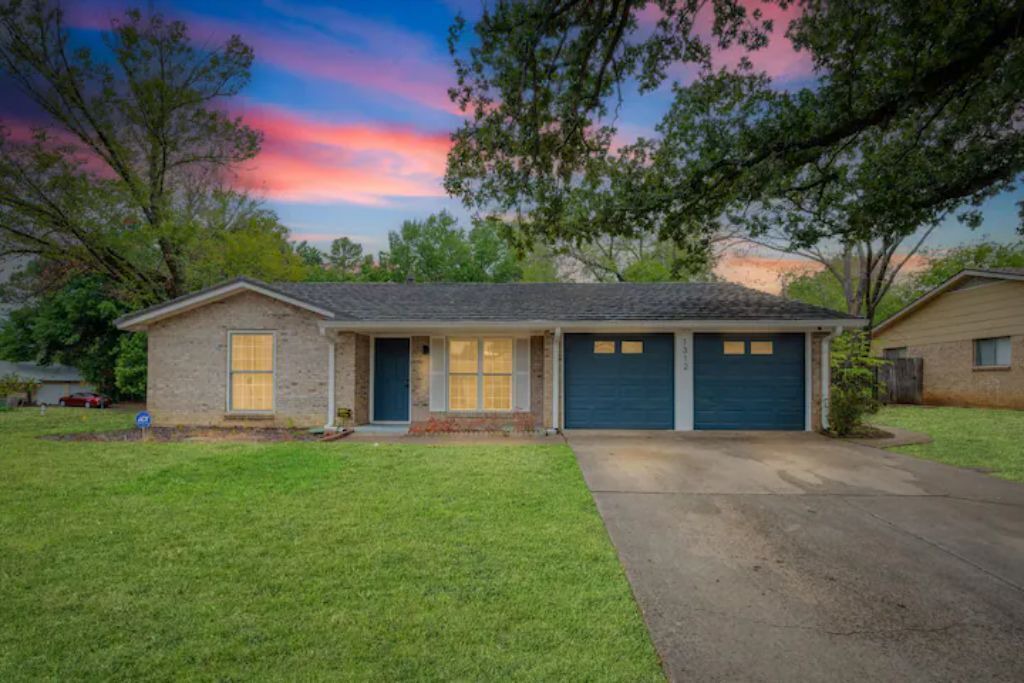 Photo of Outdoor in Arlington