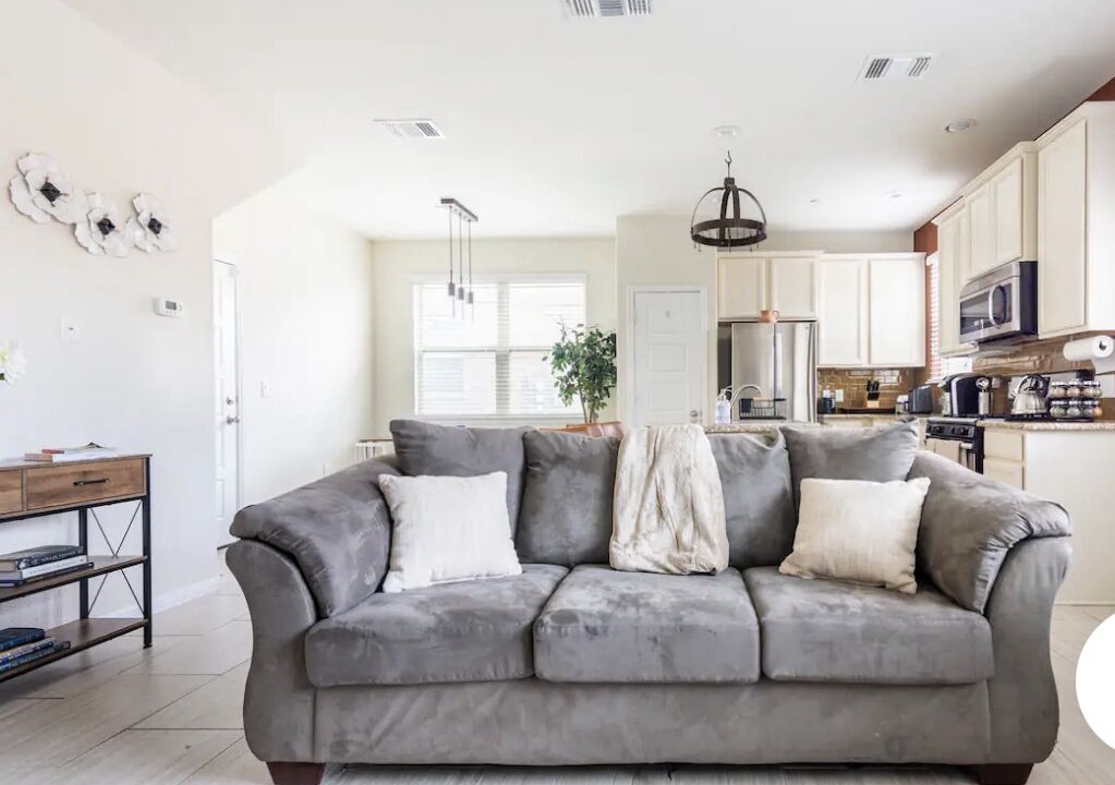 Photo of Livingroom in Round Rock