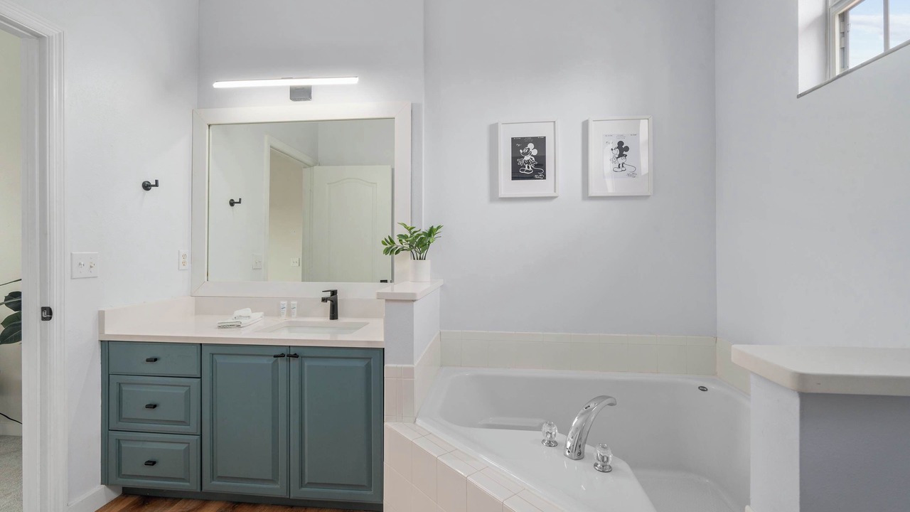 Photo of Bathroom in Tuscan Hills