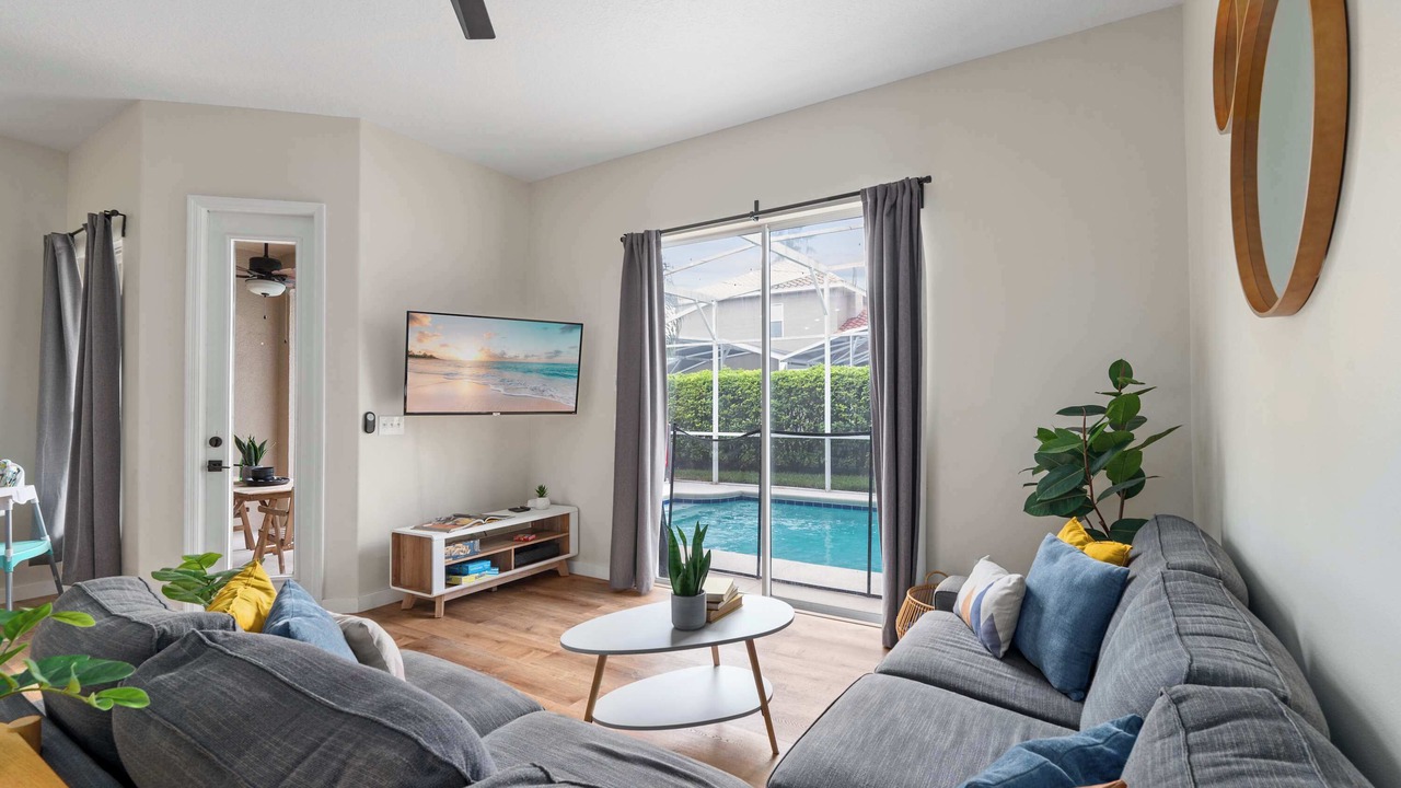Photo of Livingroom in Tuscan Hills