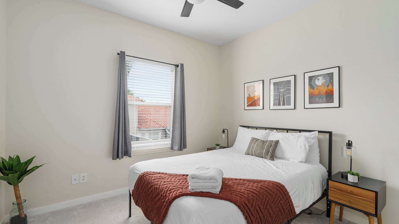 Photo of Bedroom in Tuscan Hills