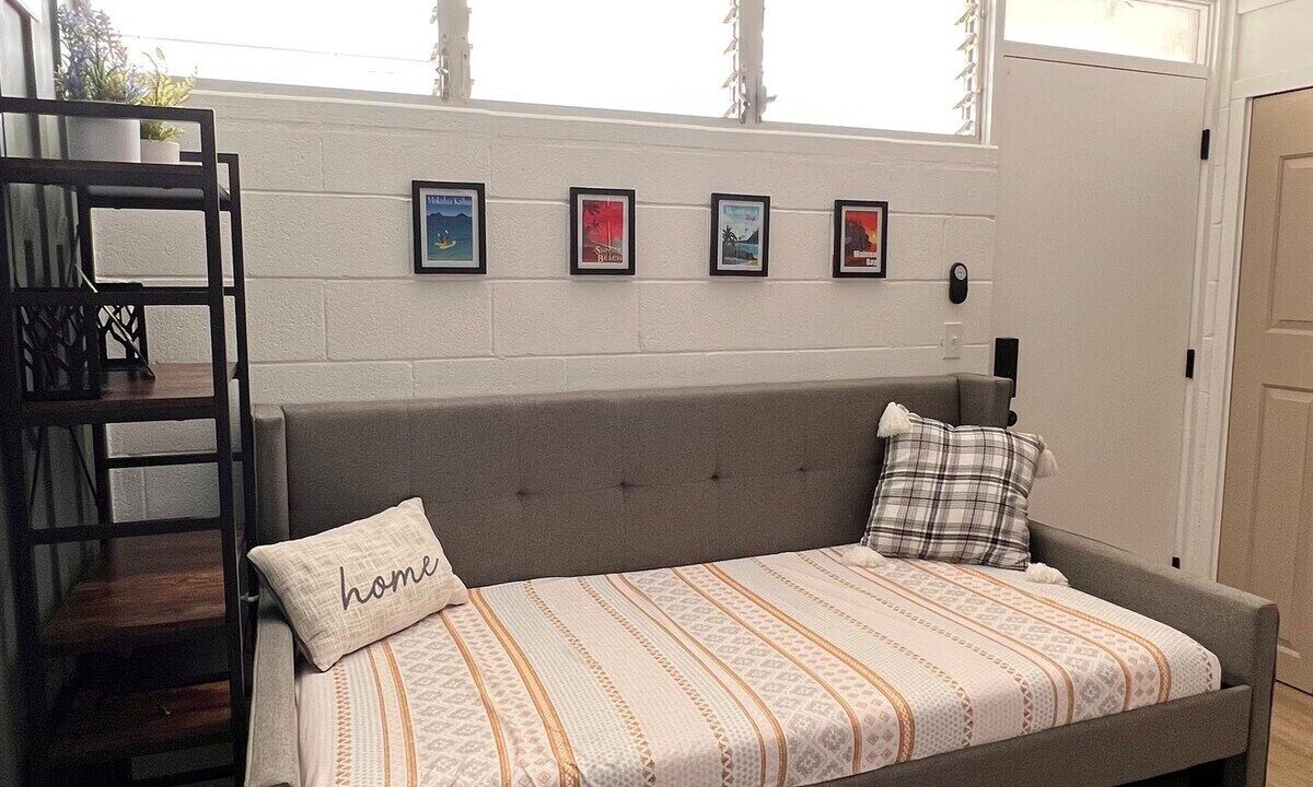 Photo of Bedroom in Waikiki