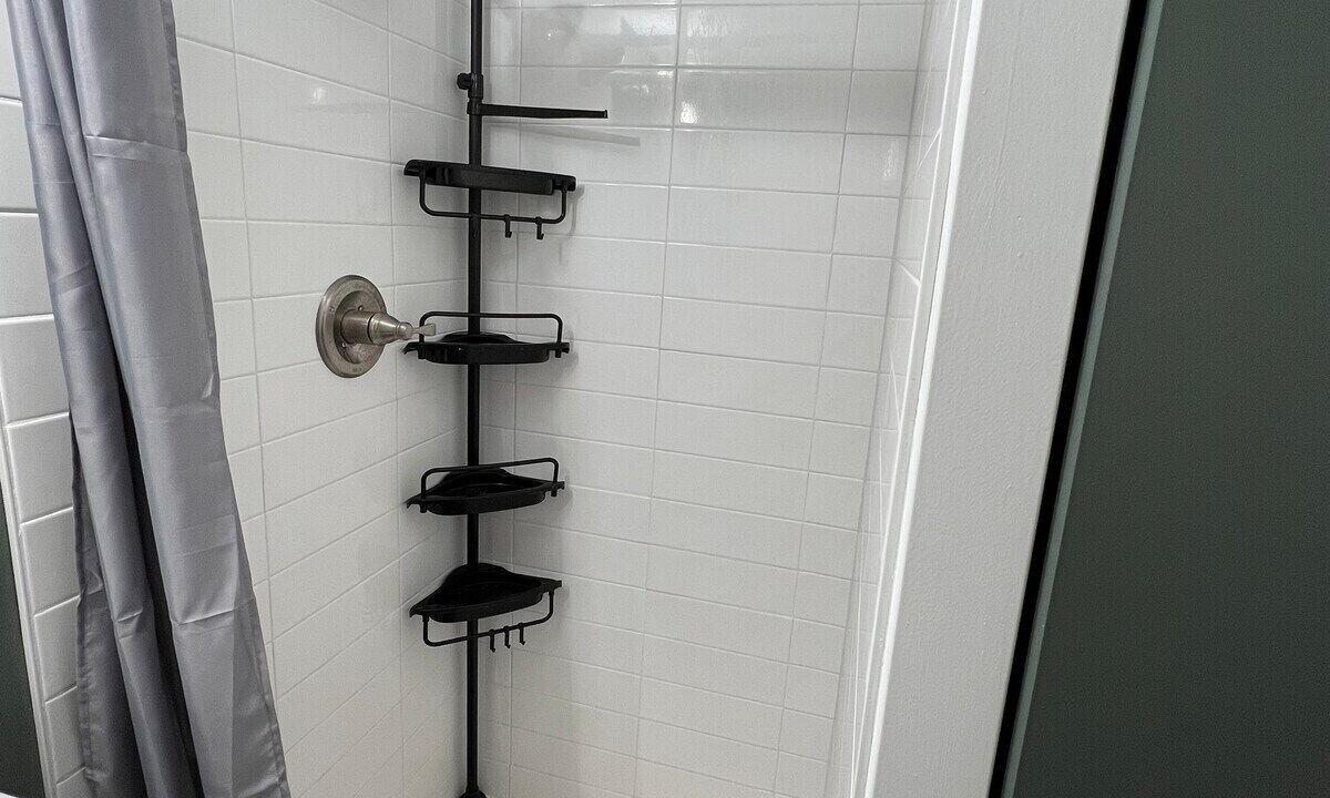 Photo of Bathroom in Waikiki