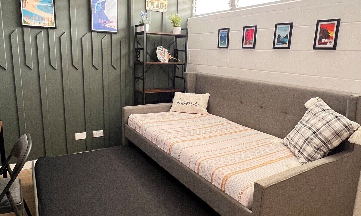 Photo of Bedroom in Waikiki