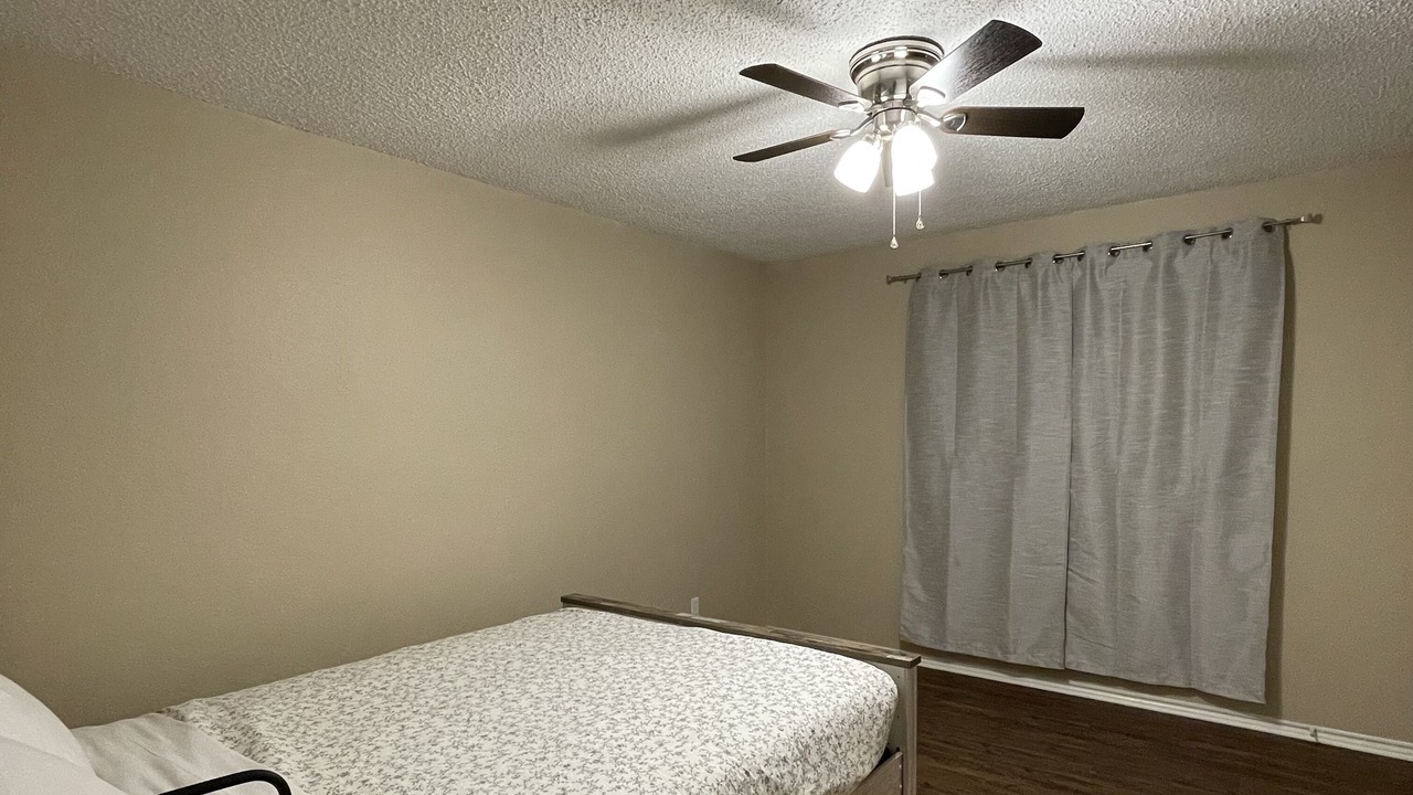 Photo of Bedroom in Far North Dallas